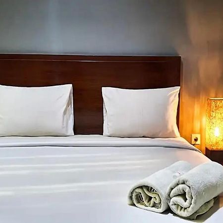 N1 Hotel Tanah Abang Jakarta Exteriör bild