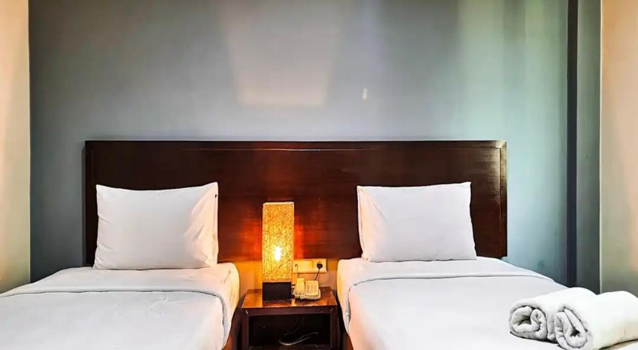 N1 Hotel Tanah Abang Jakarta Exteriör bild